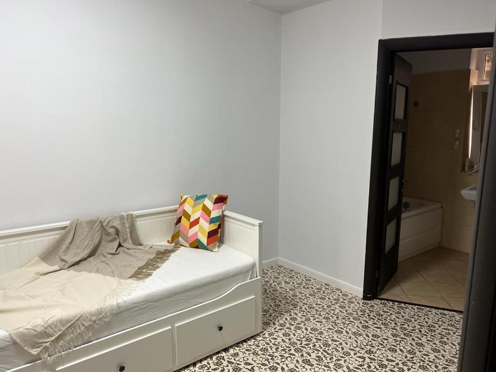 La Vila Maria ブカレスト エクステリア 写真