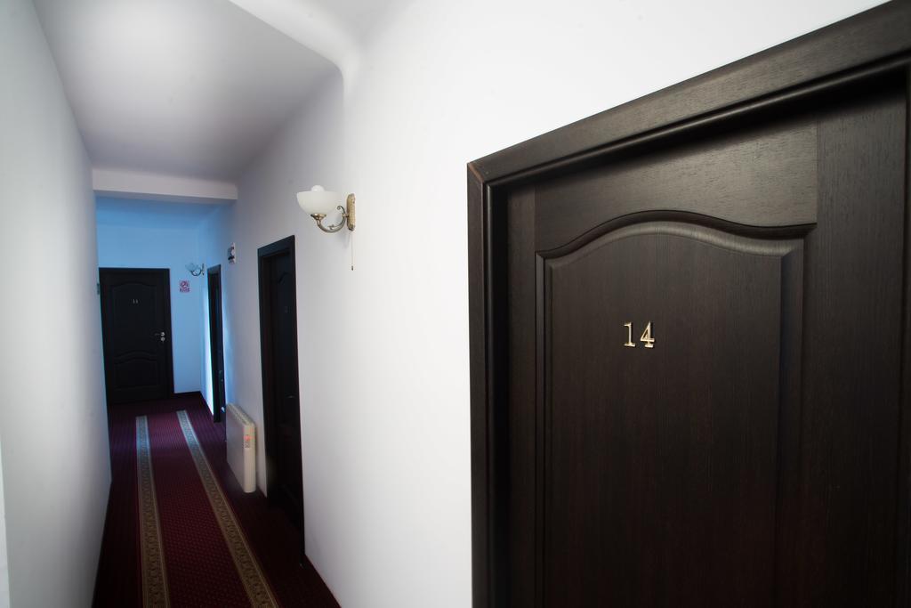 La Vila Maria ブカレスト エクステリア 写真