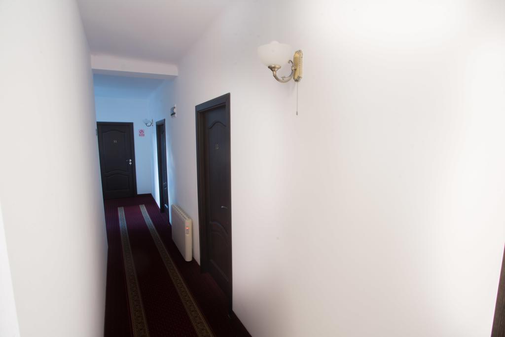 La Vila Maria ブカレスト エクステリア 写真
